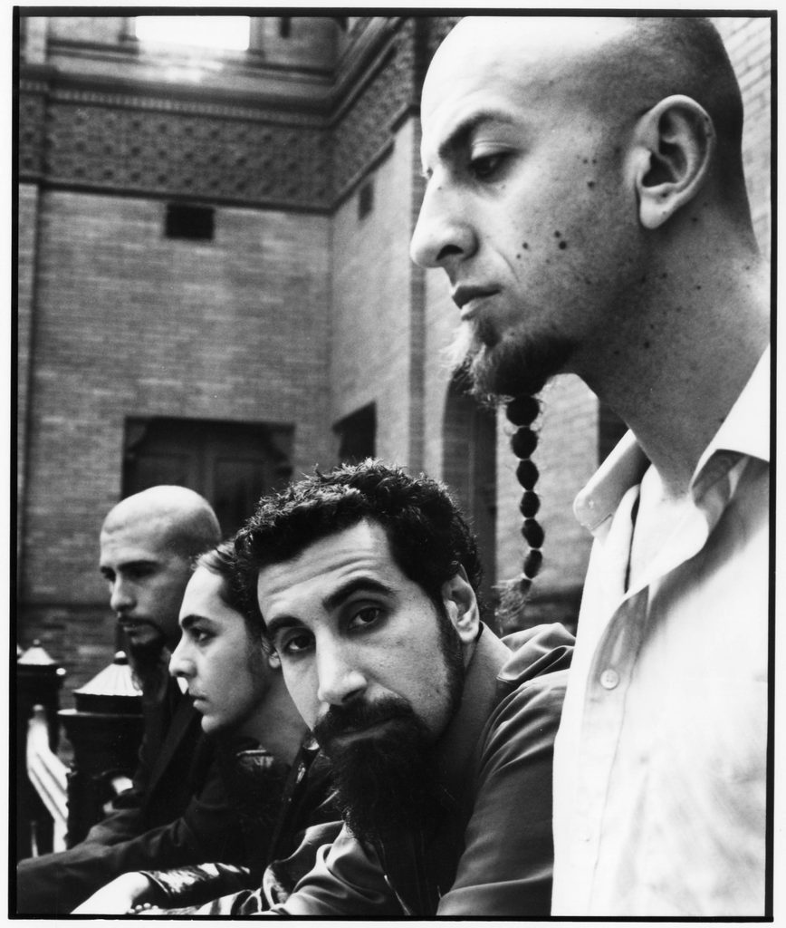 System-Of-A-Down.C002663.2001.Ph_.-Danny-Clinch-868x1024.jpg